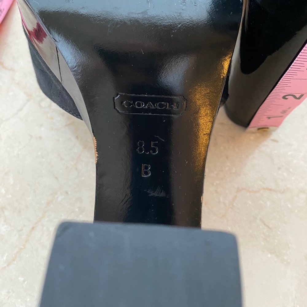 Coach Slide Heels - Picture 8 of 13